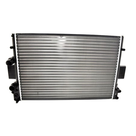 2.8-liter water radiator