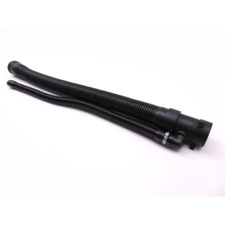 Diesel fuel filler pipe