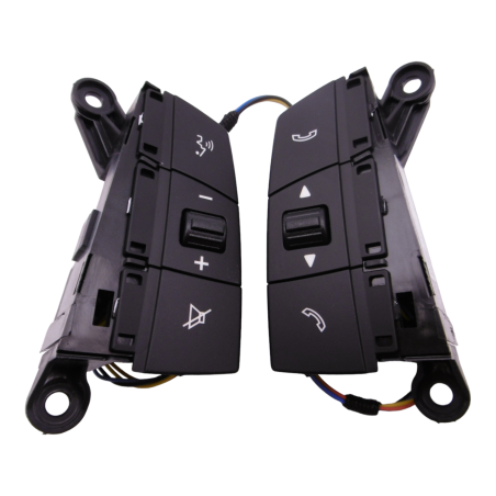 Botones de mando en el volante