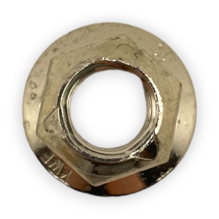 Tuerca hexagonal para cuchillas traseras