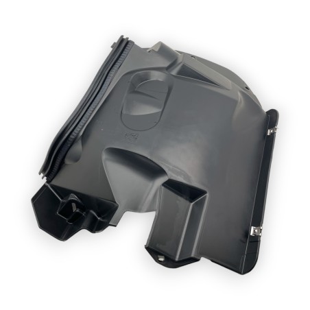 Left front wheel arch