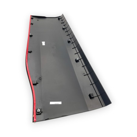 Seitliche Türverkleidung rechts