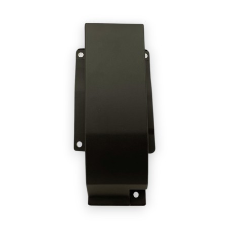 Lower molding for fuel tank hatch