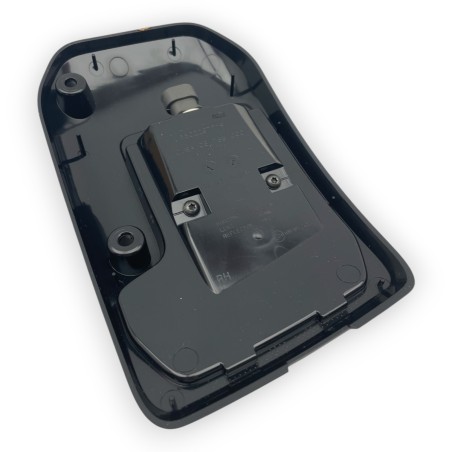 Right-hand clearance lights