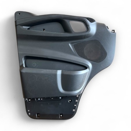 Habillage de porte gauche