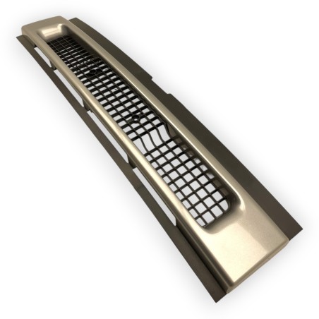 Zentraler Kühlergrill