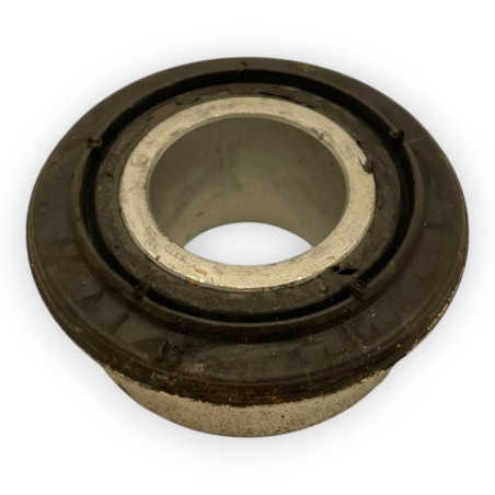 Silentblock Vorderachse 70C