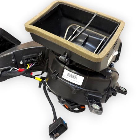 AIR CONDITIONING HEATER