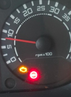 The EDC warning light on my Iveco Daily won't go off. What should I do?