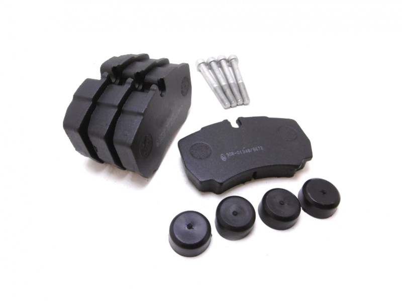 When should the brake pads be changed on an Iveco Daily?